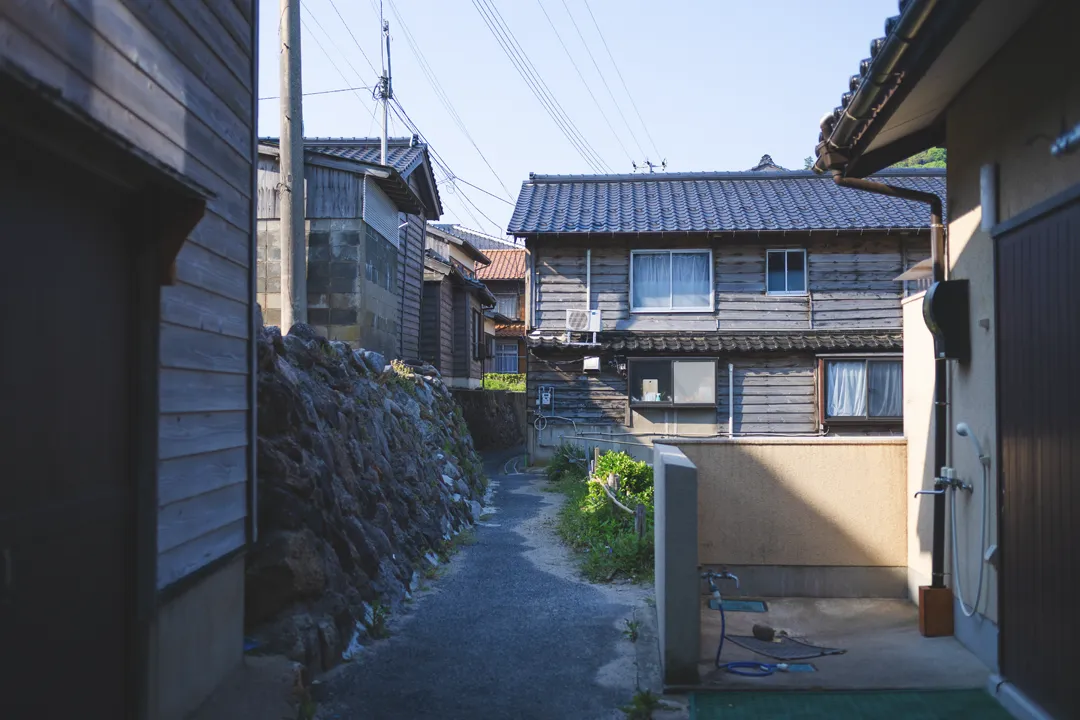 LOCATION – 切浜の集落の様子